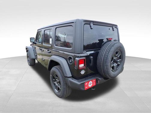 Black Clearcoat 2026 Jeep Wrangler Sport