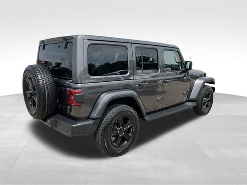 2021 Jeep Wrangler Unlimited Sahara Altitude