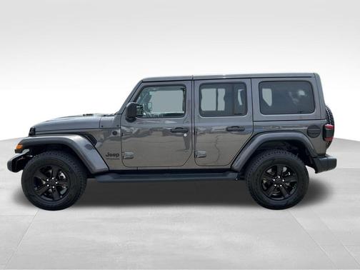 2021 Jeep Wrangler Unlimited Sahara Altitude