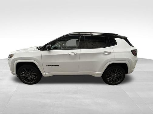 2022 Jeep Compass Altitude
