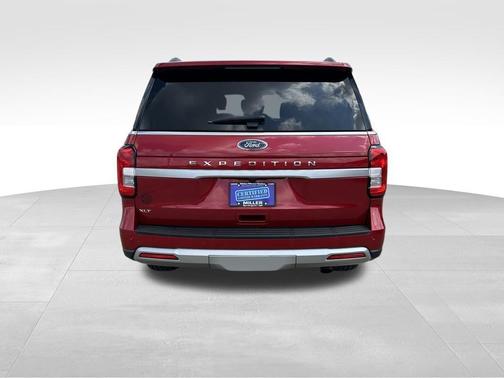 2022 Ford Expedition XLT