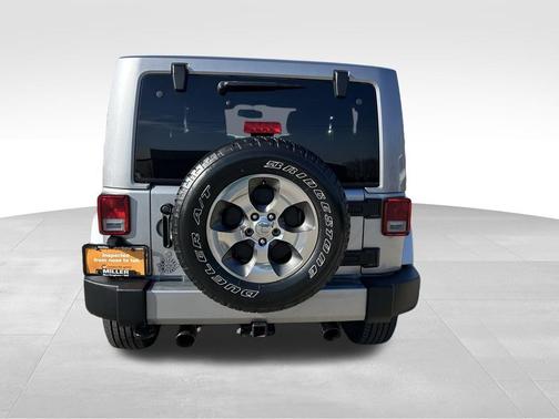 2018 Jeep Wrangler JK Sahara