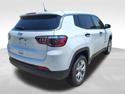 2025 Jeep Compass Sport