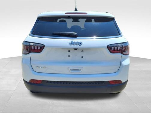 2025 Jeep Compass Sport