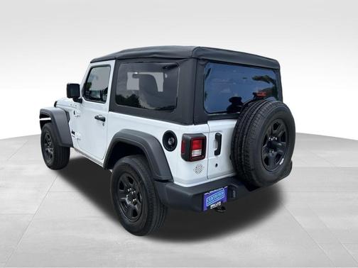 2022 Jeep Wrangler Sport