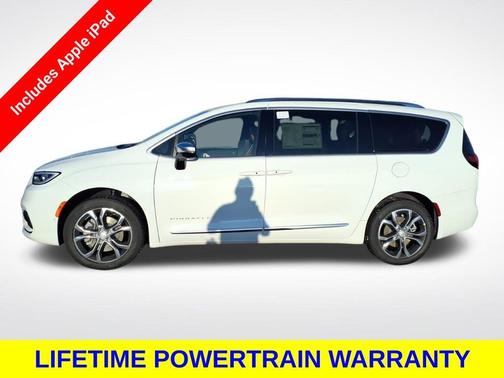 2026 Chrysler Pacifica Pinnacle