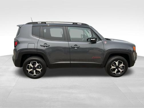 2022 Jeep Renegade Trailhawk