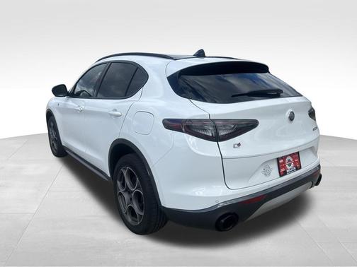 2024 Alfa Romeo Stelvio Ti