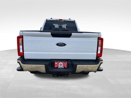 2023 Ford F-250 XLT