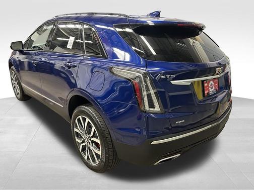 2024 Cadillac XT5 Sport