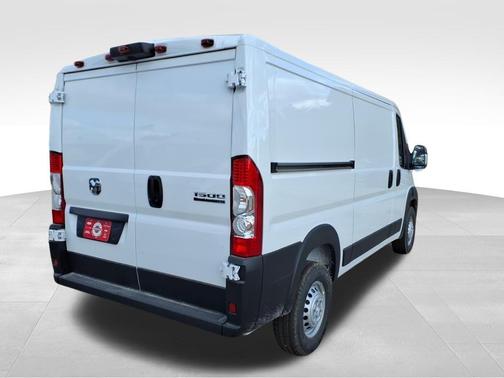 2026 RAM ProMaster 1500 Low Roof