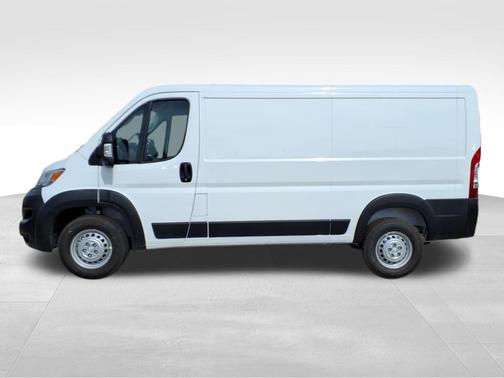 2026 RAM ProMaster 1500 Low Roof