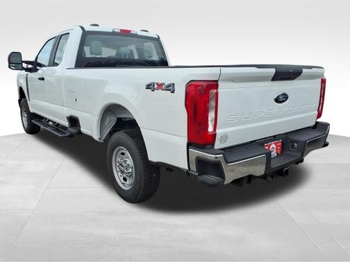 2025 Ford F-250 XLT