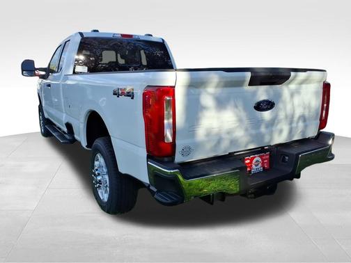 2026 Ford F-350 XLT