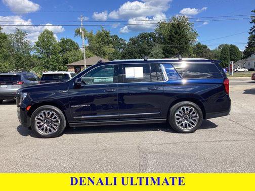 2023 GMC Yukon XL Denali Ultimate