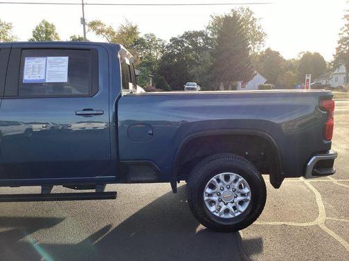 2024 Chevrolet Silverado 3500 LT