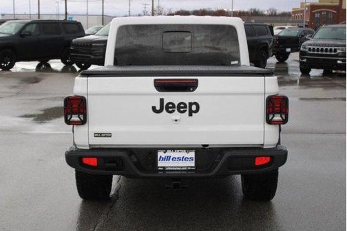 2024 Jeep Gladiator Nighthawk
