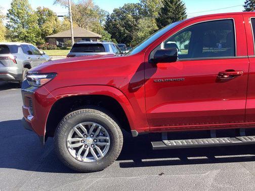 2025 Chevrolet Colorado LT
