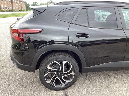 2025 Chevrolet Trax FWD 2RS