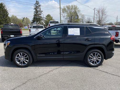 2022 GMC Terrain SLT