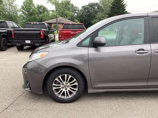 2020 Toyota Sienna Limited