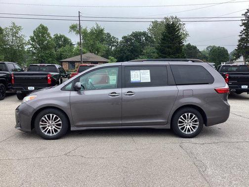 2020 Toyota Sienna Limited