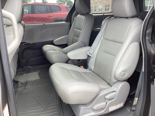 2020 Toyota Sienna Limited