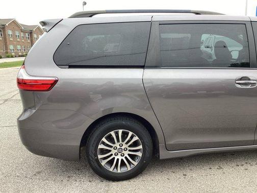2020 Toyota Sienna Limited