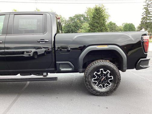 2026 GMC Sierra 2500 AT4