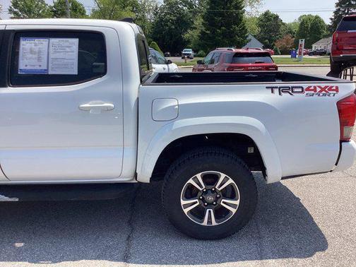 2017 Toyota Tacoma TRD Sport