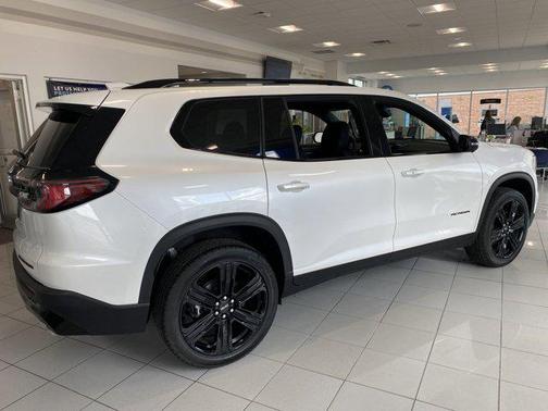 2025 GMC Acadia FWD Elevation