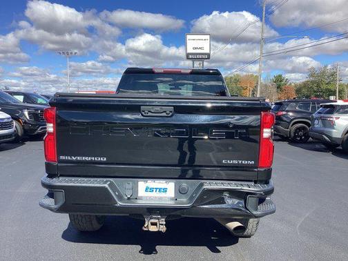 2021 Chevrolet Silverado 2500 Custom