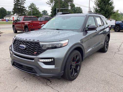 2022 Ford Explorer ST