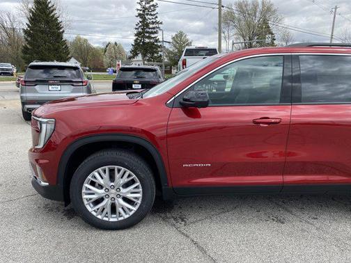 2025 GMC Acadia FWD Elevation