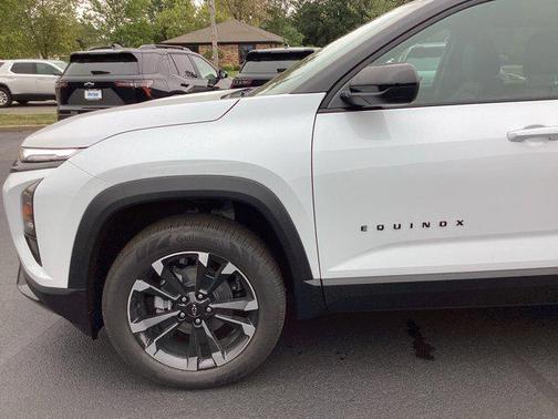 2026 Chevrolet Equinox AWD RS