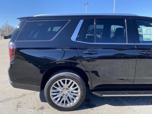 2025 Chevrolet Tahoe LS