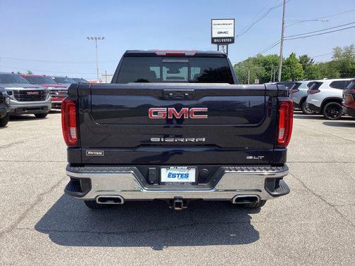 2022 GMC Sierra 1500 SLT