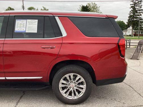 2022 GMC Yukon SLT