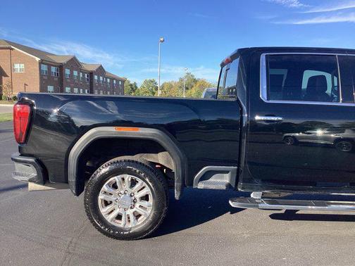 2023 GMC Sierra 2500 Denali