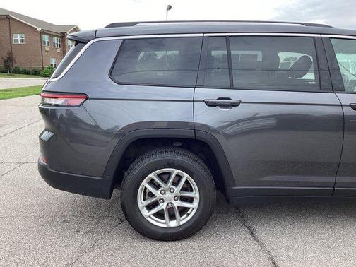 2021 Jeep Grand Cherokee L Laredo
