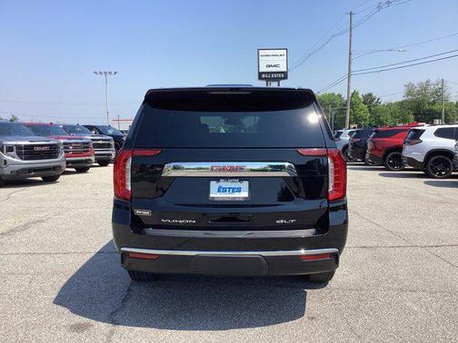 2023 GMC Yukon SLT