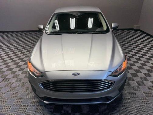2020 Ford Fusion Hybrid SE