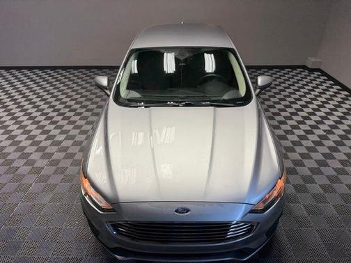 2020 Ford Fusion Hybrid SE