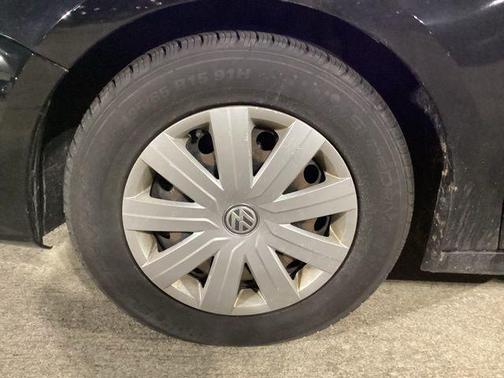 2015 Volkswagen Jetta 2.0L S