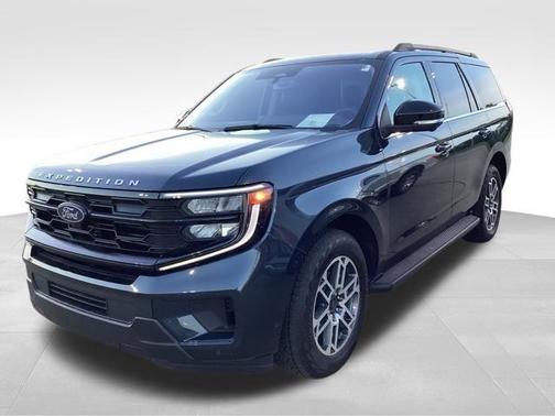 Blue Metallic 2025 Ford Expedition Active