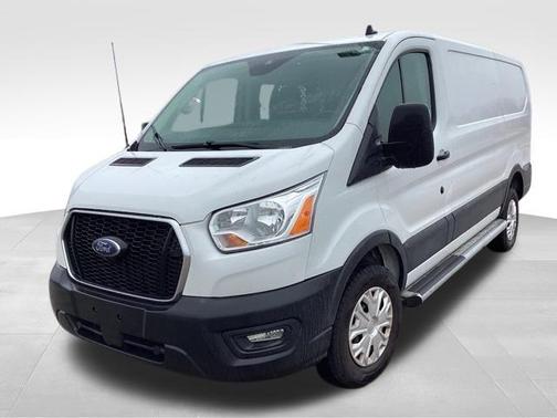 2022 Ford Transit-250 Base