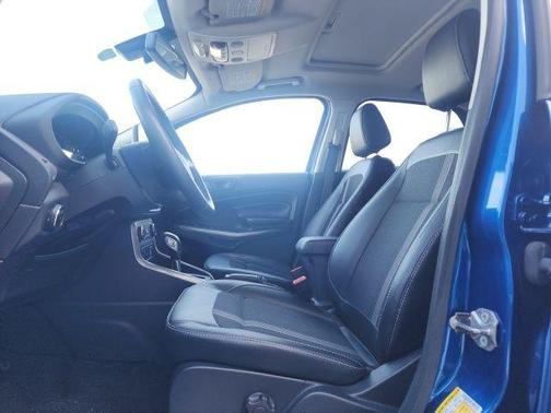2022 Ford EcoSport SES