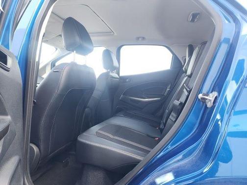 2022 Ford EcoSport SES