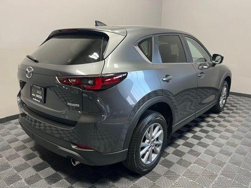 2022 Mazda CX-5 2.5 S Preferred Package