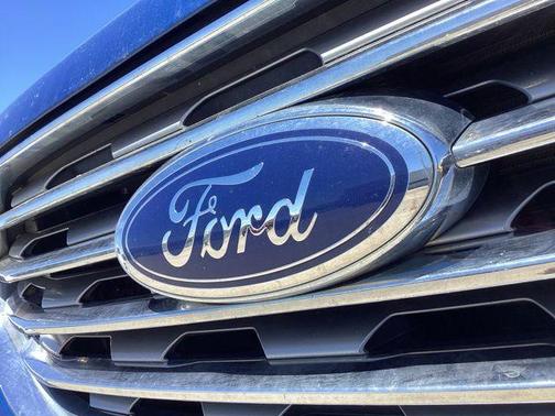Blue Metallic 2020 Ford Edge SEL